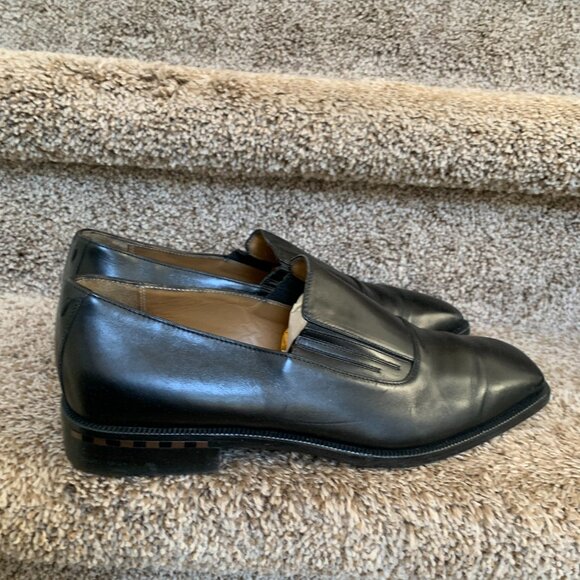 Louis Vuitton Men\'s Black Leather Shoes. main image 7